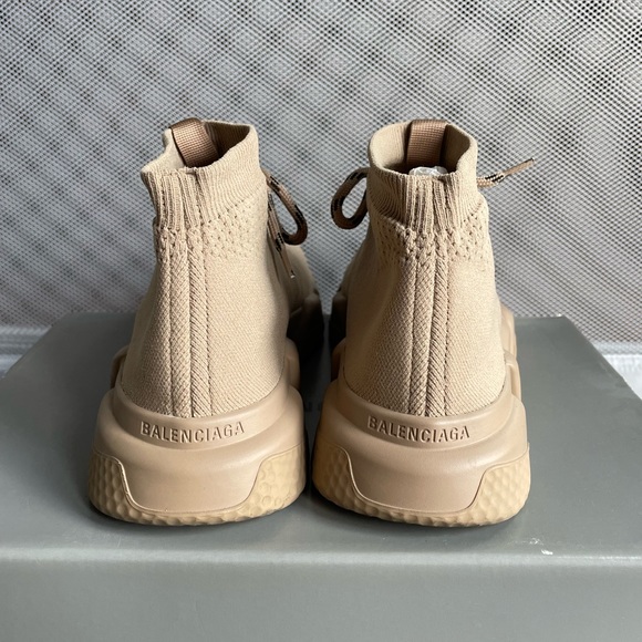 BALENCIAGA SOCK SHOE SIZE 8 - Picture 2 of 2